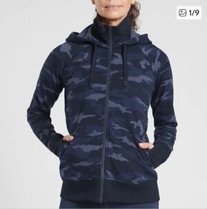 Athleta Jacket Women's Medium Triumph Camo Hooded Full Zip